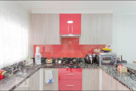 Casa à venda com 204m², 3 quartos e 3 vagas Casa à venda com 204m², 3 quartos e 3 vagasCozinha