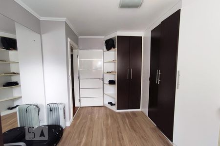 Closet de casa à venda com 3 quartos, 130m² em Harmonia, Canoas