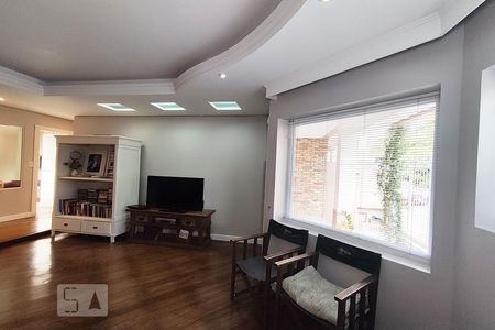 Sala de casa à venda com 3 quartos, 130m² em Harmonia, Canoas