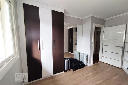 Closet de casa à venda com 3 quartos, 130m² em Harmonia, Canoas