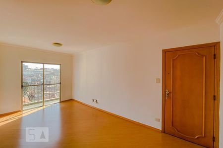 Apartamento à venda com 80m², 2 quartos e 2 vagasSala