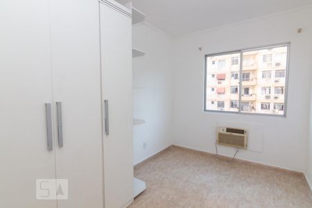 Quarto 1 de apartamento à venda com 2 quartos, 60m² em Itanhangá, Rio de Janeiro