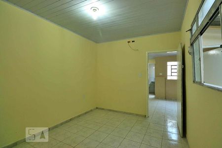 Quarto de casa para alugar com 1 quarto, 40m² em Parque Novo Oratório, Santo André