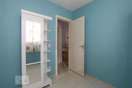QUARTO 1 de apartamento à venda com 2 quartos, 45m² em Rubem Berta, Porto Alegre