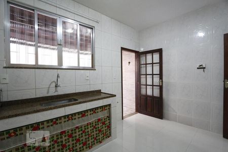 Cozinha de casa à venda com 2 quartos, 110m² em Curicica, Rio de Janeiro