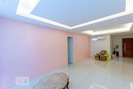 Sala de apartamento para alugar com 3 quartos, 130m² em Icaraí, Niterói