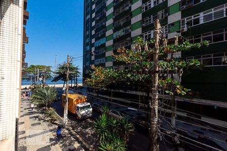 Vista da Sala  de apartamento para alugar com 3 quartos, 130m² em Icaraí, Niterói