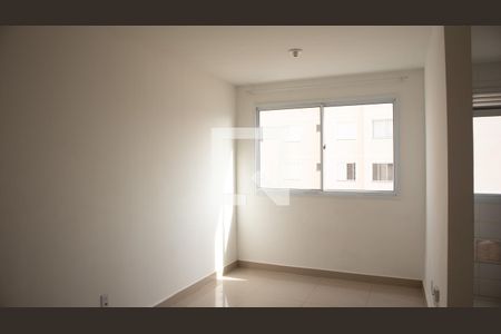 Sala de apartamento para alugar com 2 quartos, 42m² em Vila São Bernardo, Campinas