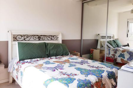 Quarto de kitnet/studio à venda com 1 quarto, 38m² em Rio Branco, Porto Alegre