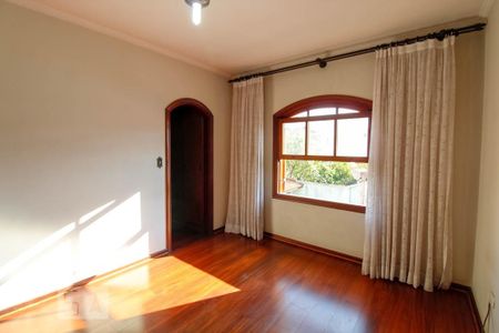 Casa à venda com 530m², 3 quartos e 10 vagas Casa à venda com 530m², 3 quartos e 10 vagasSuíte 3
