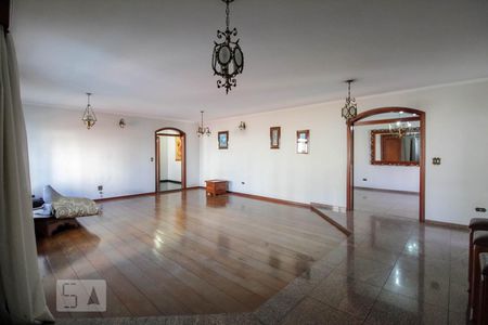 Sala de casa à venda com 3 quartos, 530m² em Torres Tibagy, Guarulhos