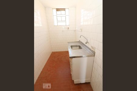 Cozinha de apartamento à venda com 1 quarto, 35m² em Vila Ipiranga, Porto Alegre