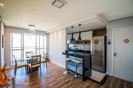 Sala de apartamento à venda com 3 quartos, 74m² em Parque Rural Fazenda Santa Cândida, Campinas