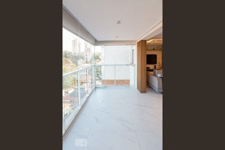 Sala Extendida de apartamento à venda com 3 quartos, 250m² em Vila Ipojuca, São Paulo