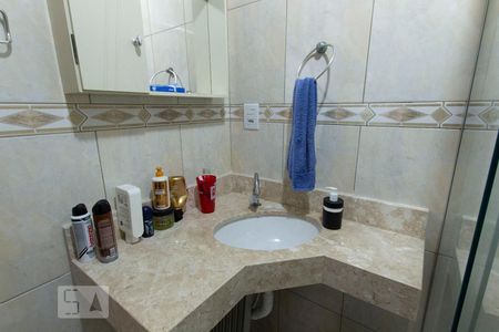 Detalhe banheiro de apartamento à venda com 1 quarto, 49m² em Cristal, Porto Alegre