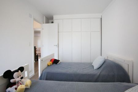 Quarto 2 de apartamento para alugar com 2 quartos, 74m² em Vila Olímpia, São Paulo