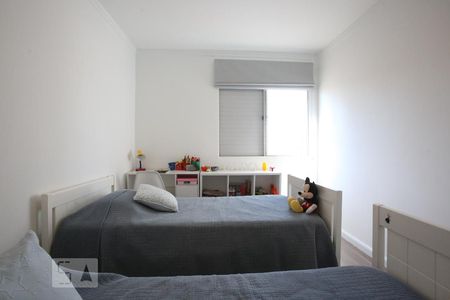 Quarto 2 de apartamento para alugar com 2 quartos, 74m² em Vila Olímpia, São Paulo