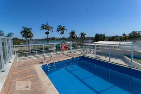 Studio para alugar com 30m², 1 quarto e sem vaga Studio para alugar com 30m², 1 quarto e sem vagaÁrea comum - Piscina