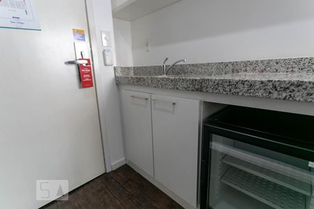 Quarto de kitnet/studio para alugar com 1 quarto, 30m² em Pampulha, Belo Horizonte