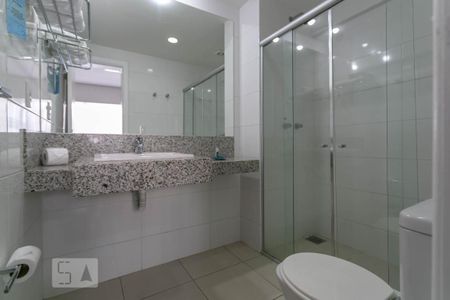 Studio para alugar com 30m², 1 quarto e sem vaga Studio para alugar com 30m², 1 quarto e sem vagaBanheiro