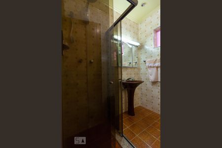Banheiro Social de casa à venda com 3 quartos, 330m² em Parque Continental, São Paulo