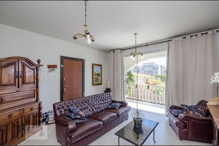 Sala de Estar de apartamento à venda com 4 quartos, 200m² em Santa Lúcia, Belo Horizonte