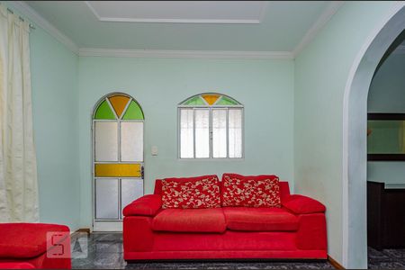 Sala de Estar de casa à venda com 3 quartos, 180m² em Palmeiras, Belo Horizonte