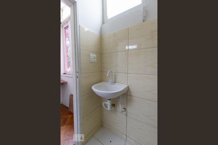 Banheiro de kitnet/studio à venda com 1 quarto, 15m² em Centro, Rio de Janeiro