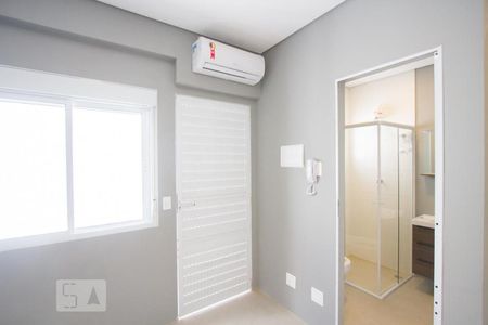 Quarto de kitnet/studio para alugar com 1 quarto, 25m² em Jardim Aeroporto, São Paulo