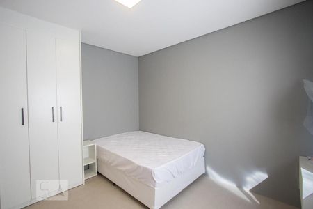 Quarto de kitnet/studio para alugar com 1 quarto, 25m² em Jardim Aeroporto, São Paulo