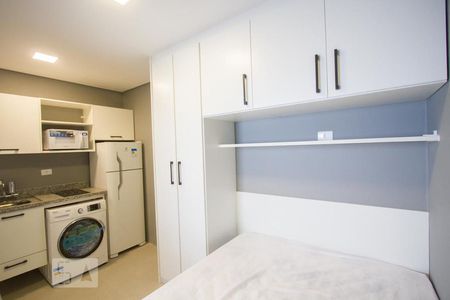 Quarto de kitnet/studio para alugar com 1 quarto, 25m² em Jardim Aeroporto, São Paulo