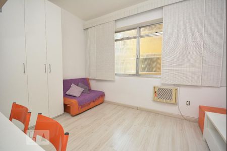 Sala/Quarto de kitnet/studio para alugar com 1 quarto, 30m² em Glória, Rio de Janeiro