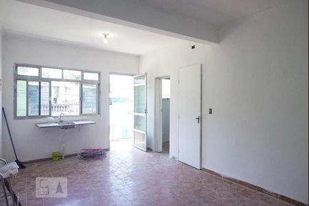 Sala/Cozinha e Quarto de kitnet/studio para alugar com 1 quarto, 30m² em Jardim Três Marias, São Paulo