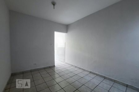 Sala / Quarto de kitnet/studio para alugar com 1 quarto, 45m² em Piraporinha, Diadema