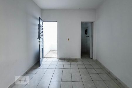 Sala / Quarto de kitnet/studio para alugar com 1 quarto, 45m² em Piraporinha, Diadema