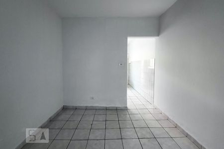 Sala / Quarto de kitnet/studio para alugar com 1 quarto, 45m² em Piraporinha, Diadema