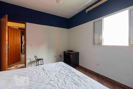 Quarto Suite 1 de casa à venda com 3 quartos, 375m² em Vila Carmosina, São Paulo