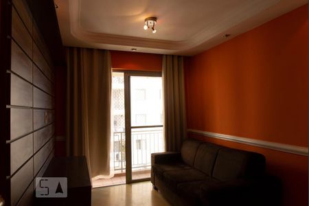 Sala de Estar de apartamento à venda com 3 quartos, 70m² em Vila Ivone, São Paulo