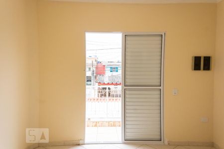 Sala/Varanda de casa para alugar com 2 quartos, 75m² em Cidade São Mateus, São Paulo