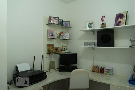 Escritório de casa à venda com 4 quartos, 150m² em Vila Primavera, São Paulo