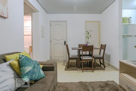 Sala  de apartamento para alugar com 1 quarto, 60m² em Vila Oliveira, Mogi das Cruzes