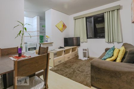 Sala  de apartamento para alugar com 1 quarto, 60m² em Vila Oliveira, Mogi das Cruzes