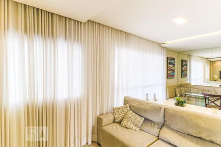 Sala de apartamento à venda com 2 quartos, 95m² em Várzea de Baixo, São Paulo