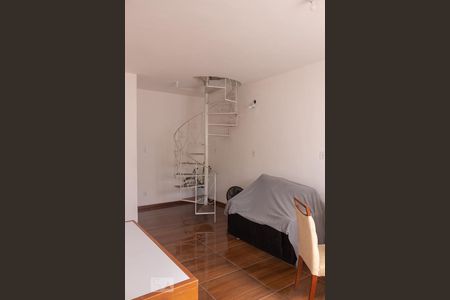 Sala de casa para alugar com 3 quartos, 180m² em Campo Grande, Rio de Janeiro