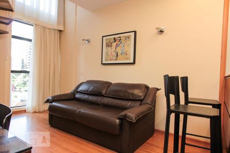 Sala de apartamento para alugar com 1 quarto, 48m² em Funcionários, Belo Horizonte