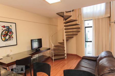 Sala de apartamento para alugar com 1 quarto, 48m² em Funcionários, Belo Horizonte