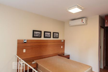 Suíte de apartamento para alugar com 1 quarto, 48m² em Funcionários, Belo Horizonte