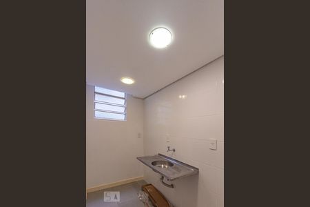 Cozinha e Área de Serviço de kitnet/studio para alugar com 1 quarto, 36m² em Farroupilha, Porto Alegre