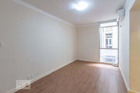 Quarto Sala de kitnet/studio para alugar com 1 quarto, 36m² em Farroupilha, Porto Alegre