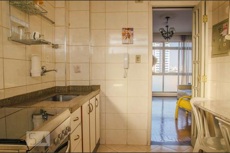 Cozinha de apartamento à venda com 3 quartos, 80m² em Santana, São Paulo